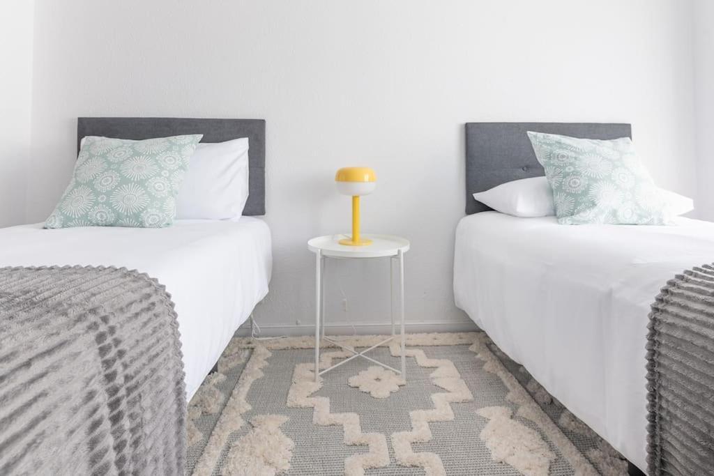 San Roman Apartment With Private Parking Santander Exterior foto